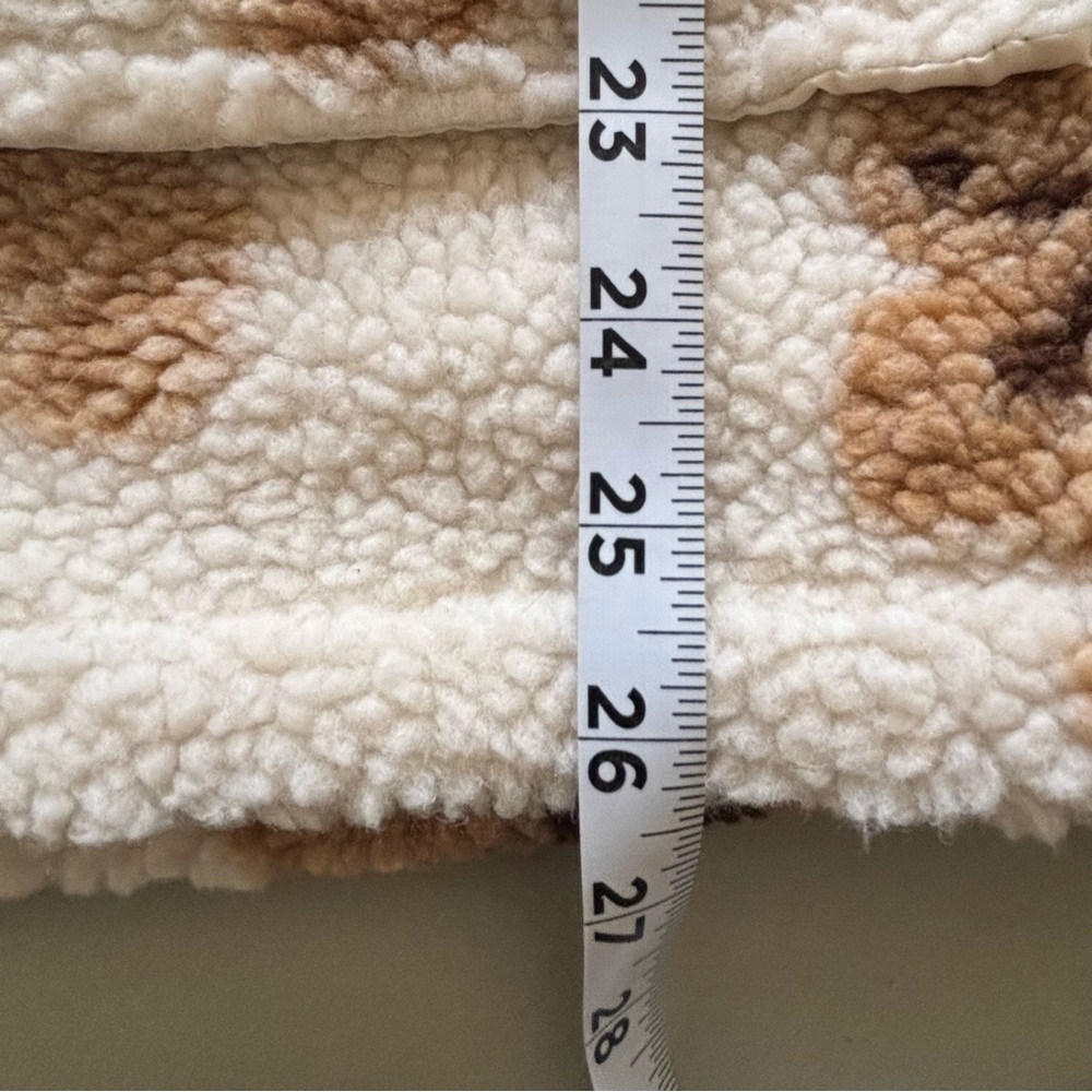 Aelfric Eden Women’s Bear Print Puffer Jacket - Cream and Brown - Picture 10 of 11